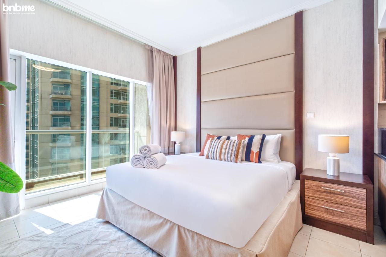 Bnbmehomes - Spacious Studio In Downtown Near Burj Khalifa - 1703 Дубай Екстер'єр фото