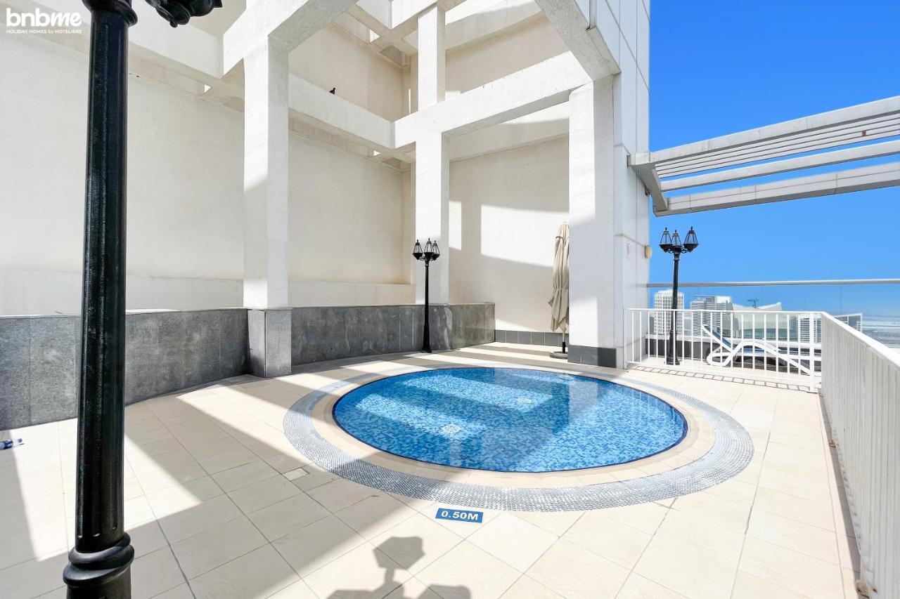 Bnbmehomes - Spacious Studio In Downtown Near Burj Khalifa - 1703 Дубай Екстер'єр фото